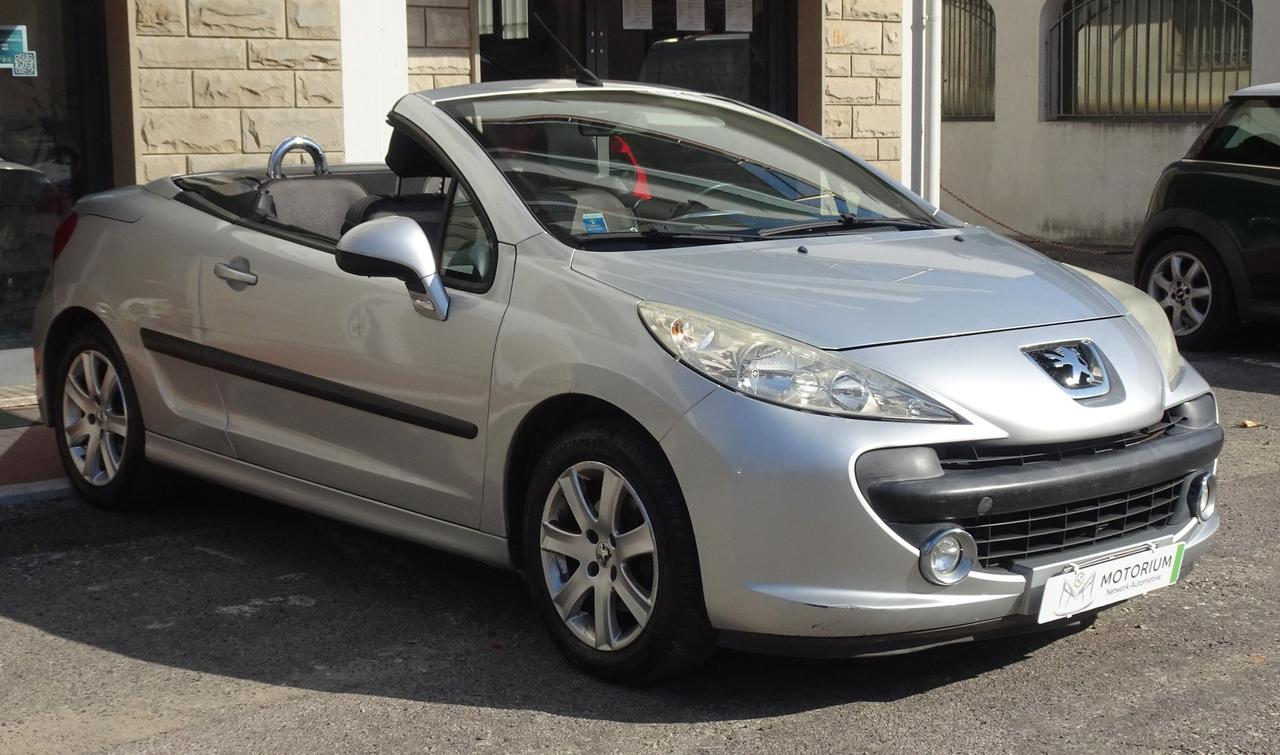 Peugeot 207 1.6 HDI 110CV TEKNO