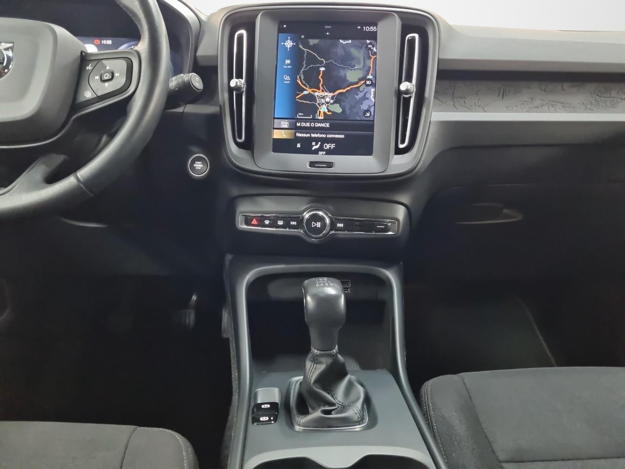 Volvo XC40 T2 Momentum Core