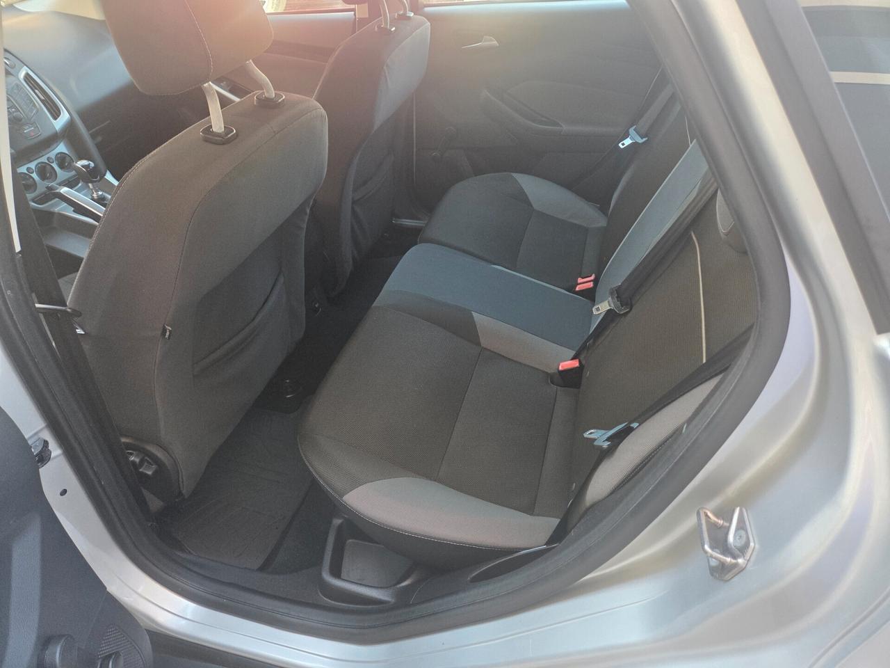 FORD FOCUS BERLINA 1.6 TDCI 115 CV KMCERTIF