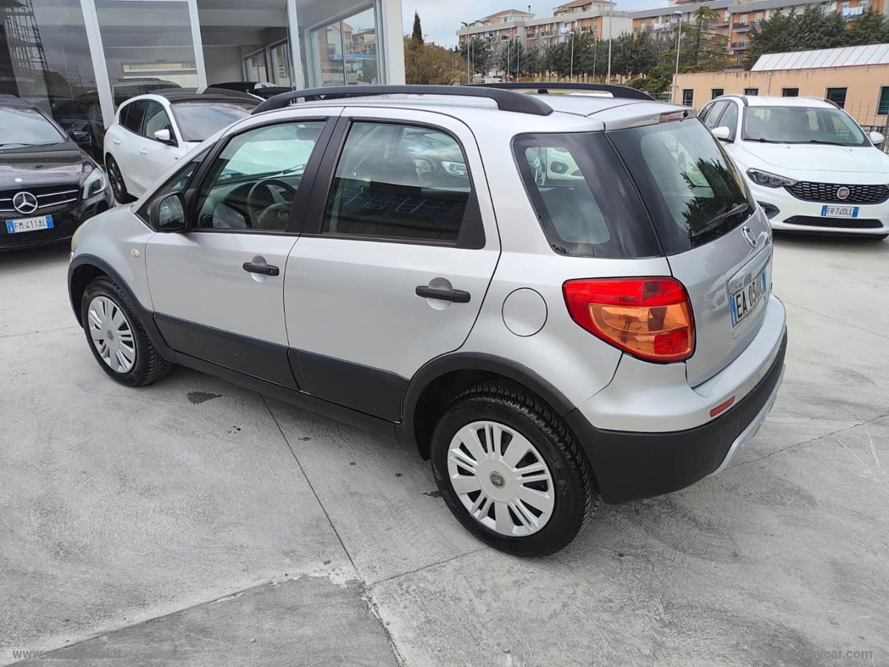 FIAT Sedici 2.0 MJT 4x4 Emotion