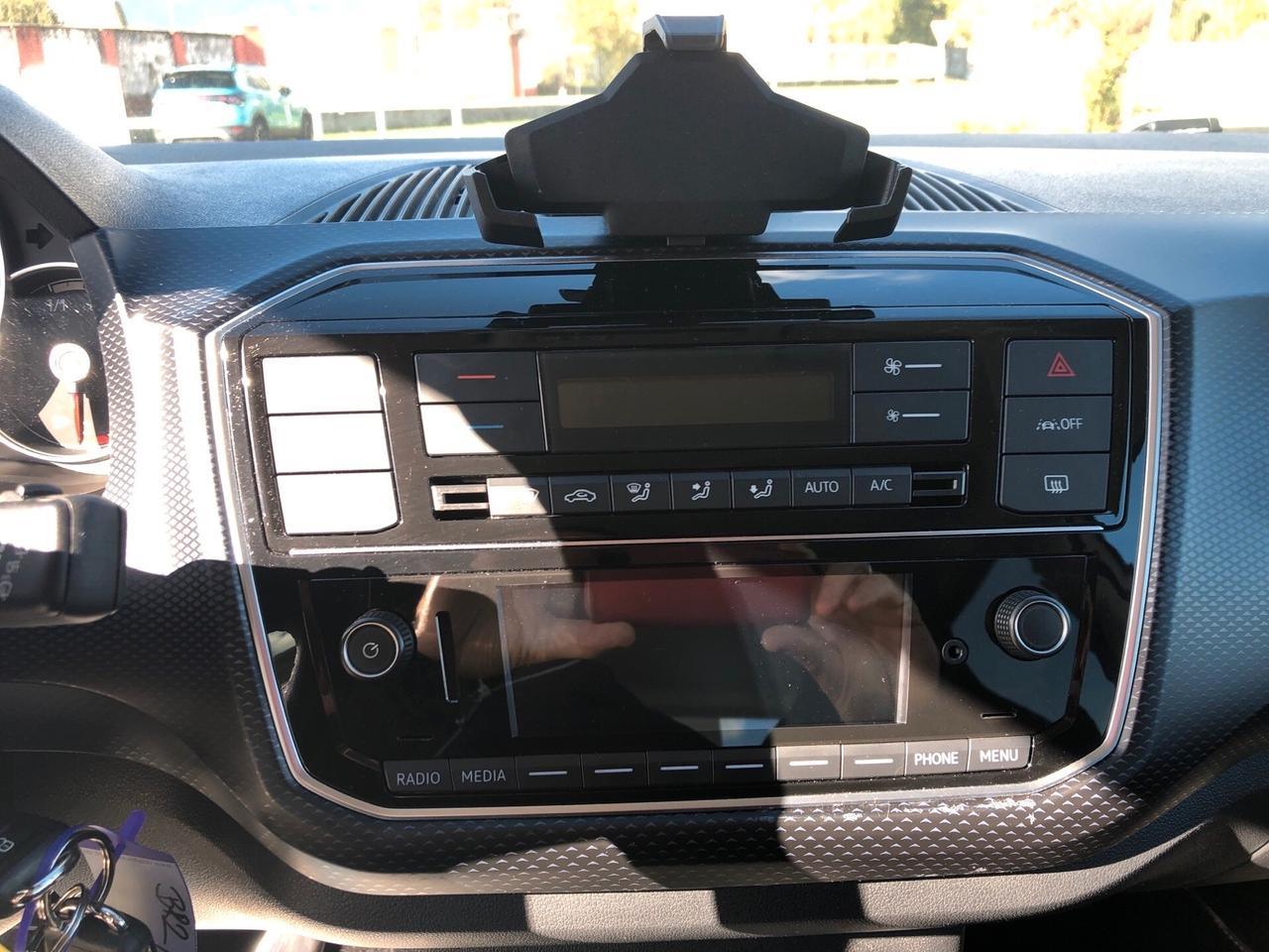 Volkswagen up! 1.0 5p. move BlueMotion Technology