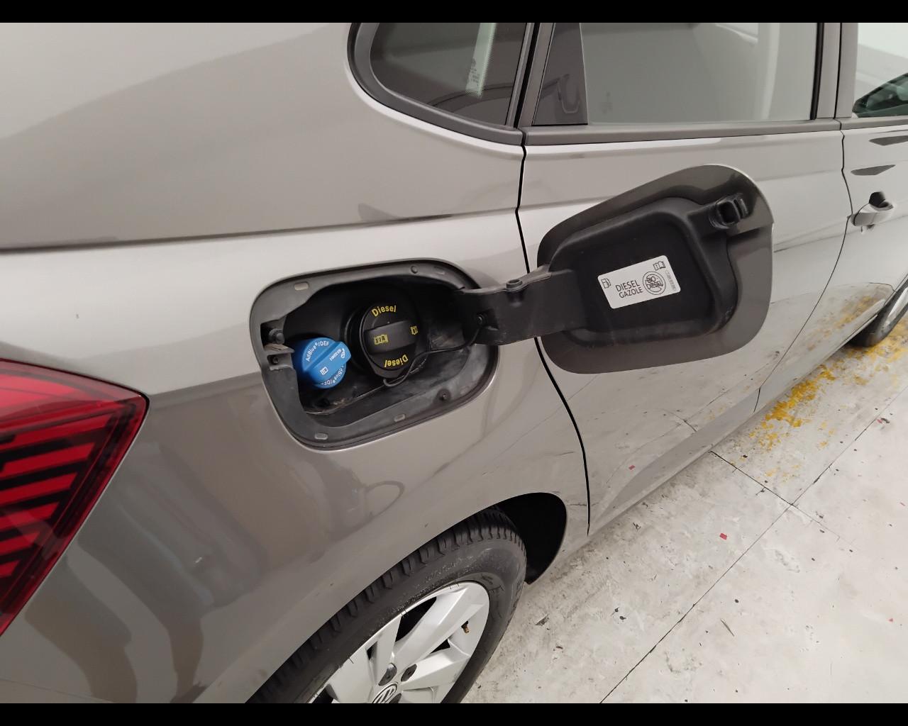VOLKSWAGEN Polo VI 2017 - Polo 5p 1.6 tdi Comfortline 80cv