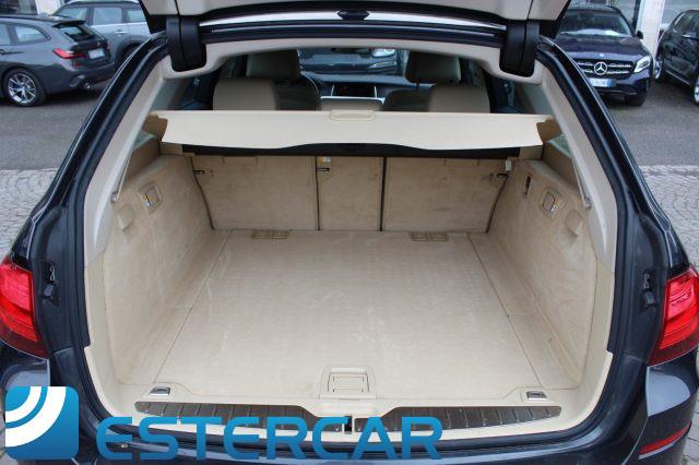BMW 525 d xDrive Touring Luxury PARI AL NUOVO