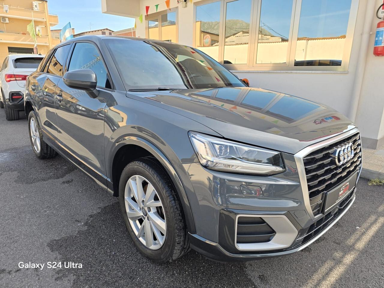 Audi Q2 30 TDI Business Design