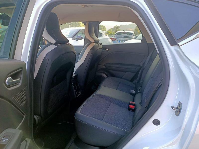 Renault Captur 1.0 TCe GPL Techno Fast Track