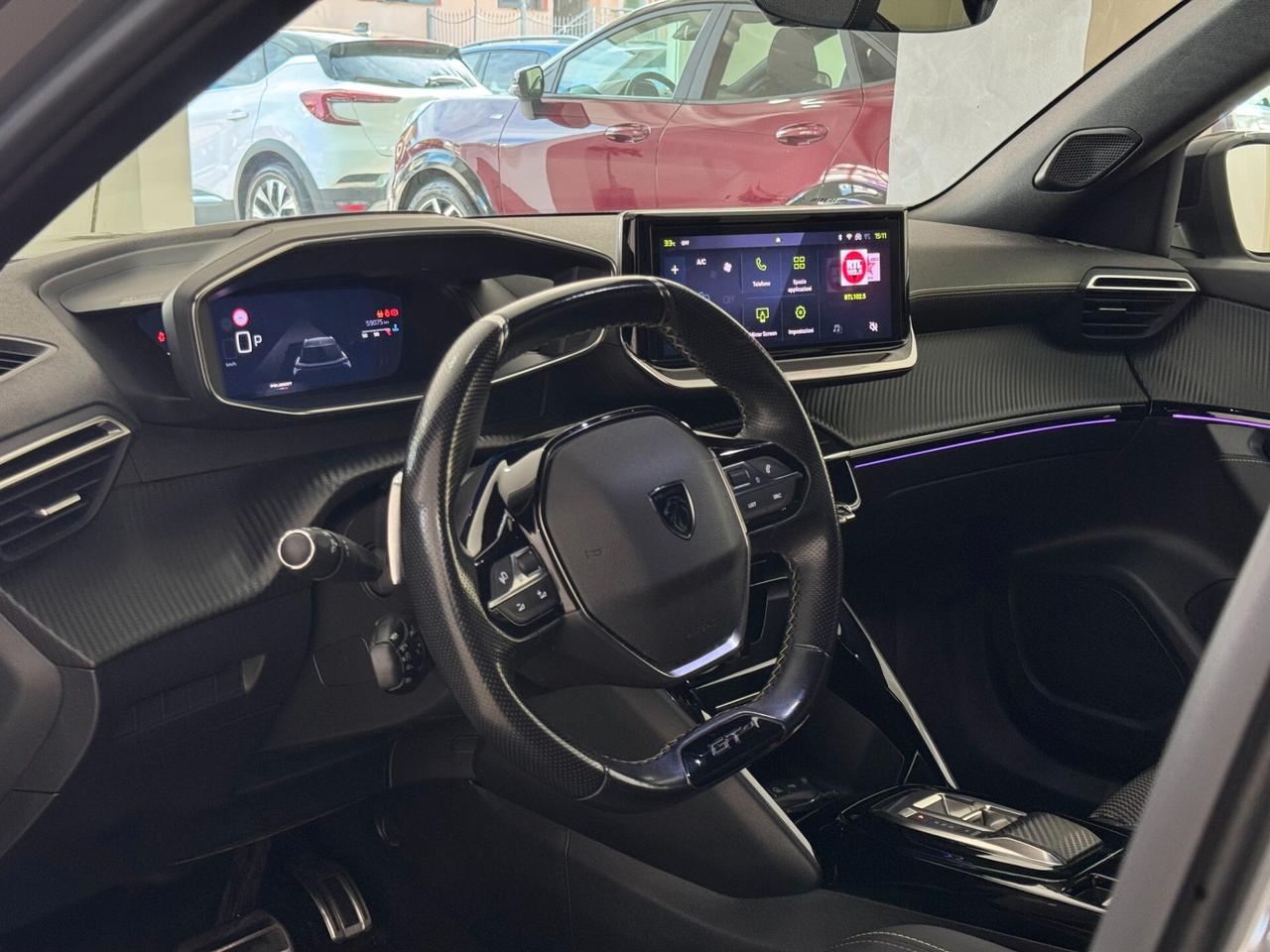 Peugeot 2008 1.2 PureTech 130cv EAT8 GT