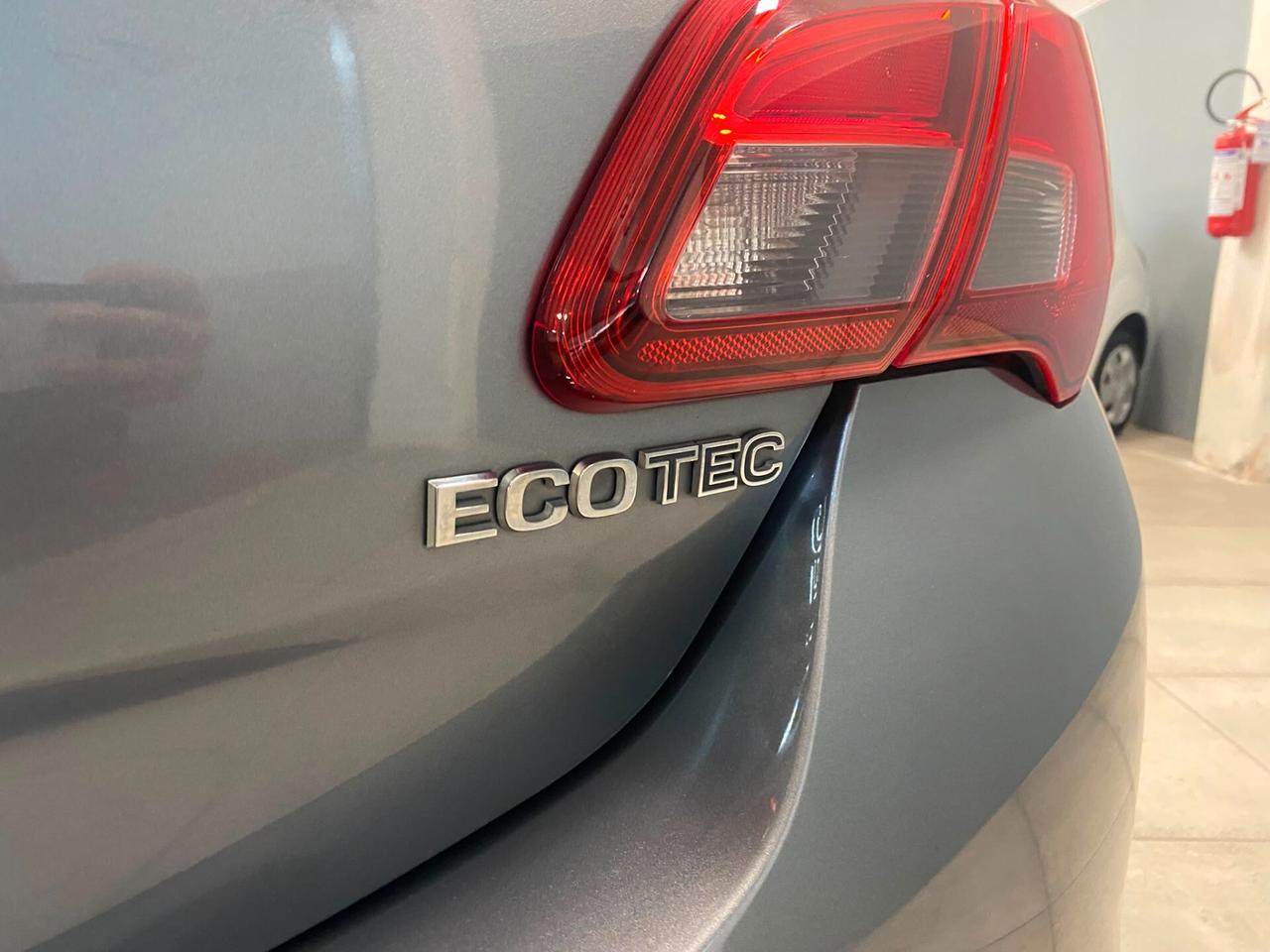 Opel Corsa 1.4 90CV GPL Tech 5 porte Advance