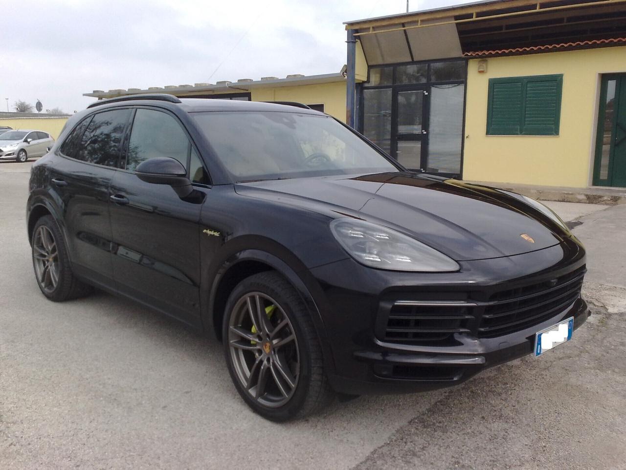 Porsche Cayenne 3.0 V6 E-Hybrid - 2018