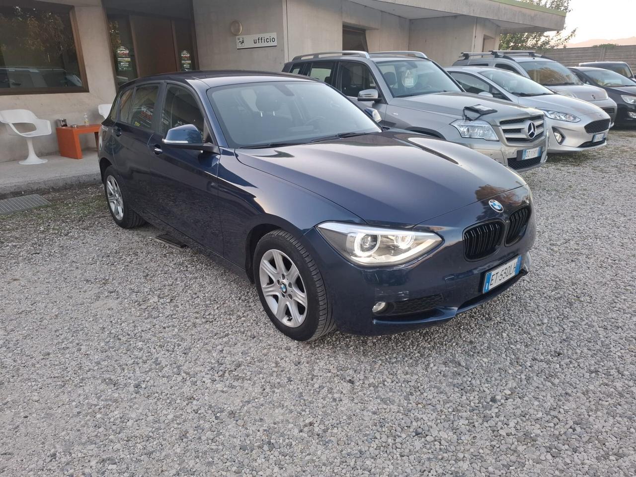 Bmw 114 114d 5p. Unique