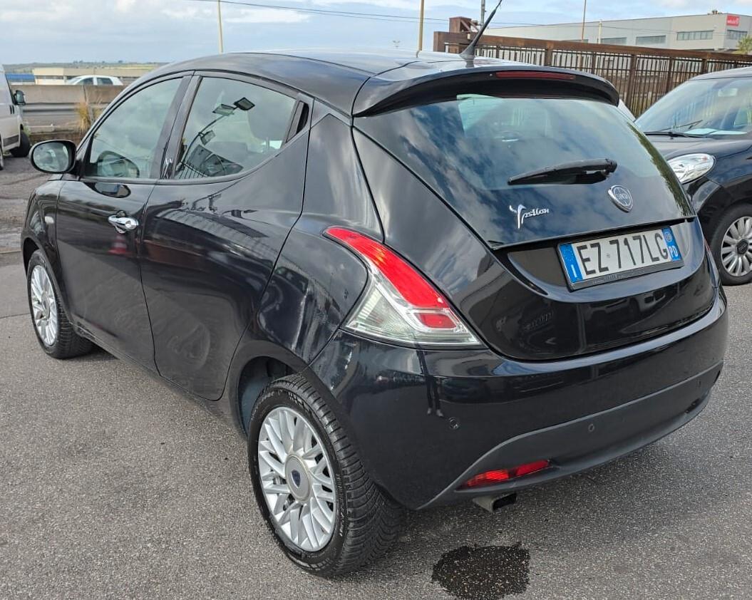 Lancia Ypsilon 1.2 69 CV 5 porte Elle