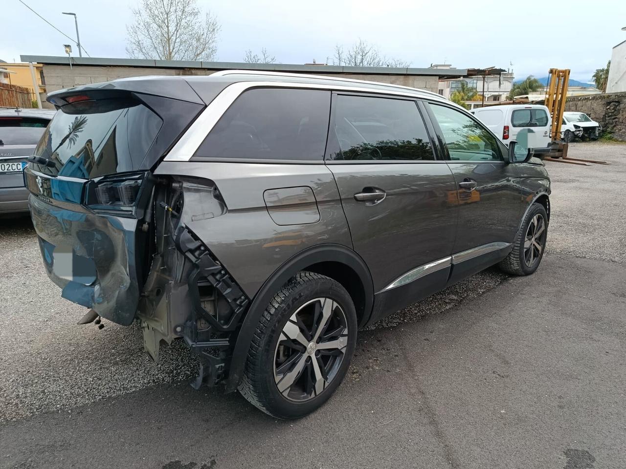 Peugeot 5008 BlueHDi 130 EAT8 Allure Pack-2021