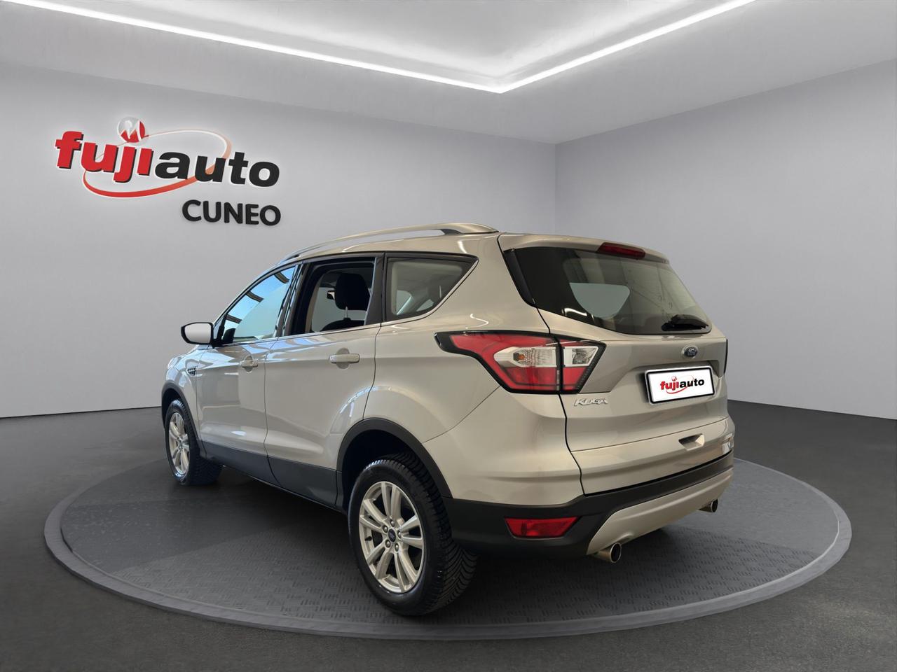 Ford Kuga 1.5 tdci Plus s&s 2wd 120cv
