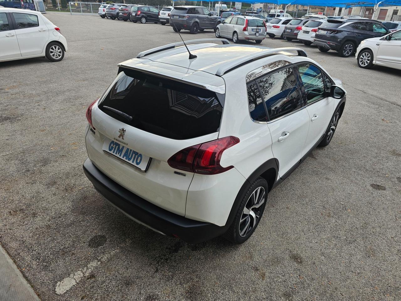 Peugeot 2008- 1.2 Benzina- Neopatentati