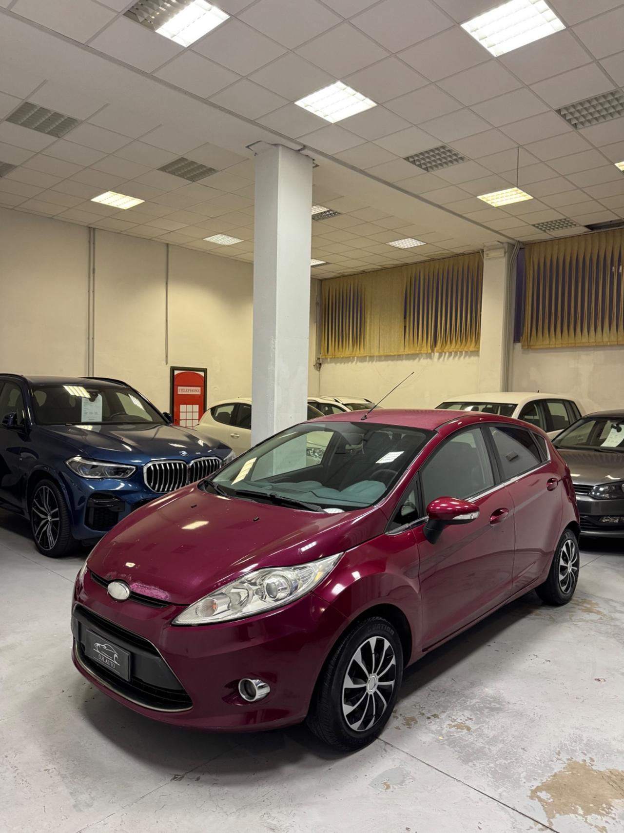 Ford Fiesta 1.6 TDCi 90CV 5 porte DPF Titanium