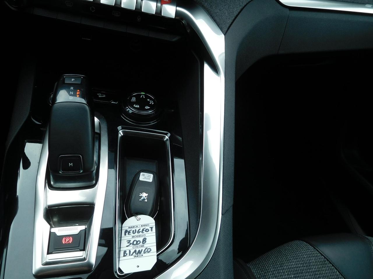 Peugeot 3008 BlueHDi 130 S&S EAT8 Allure