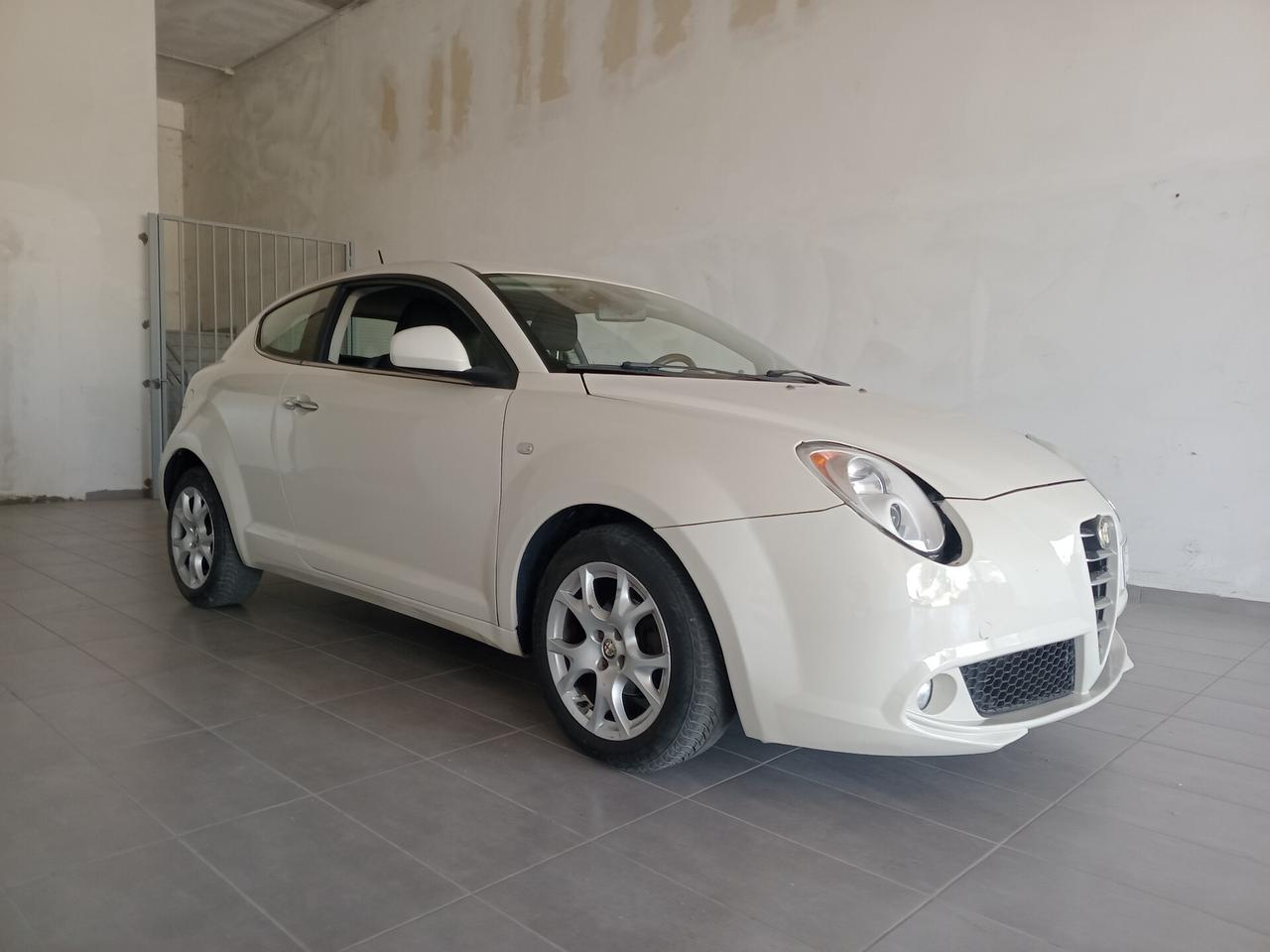 Alfa Romeo MiTo 1.4 78 CV Distinctive