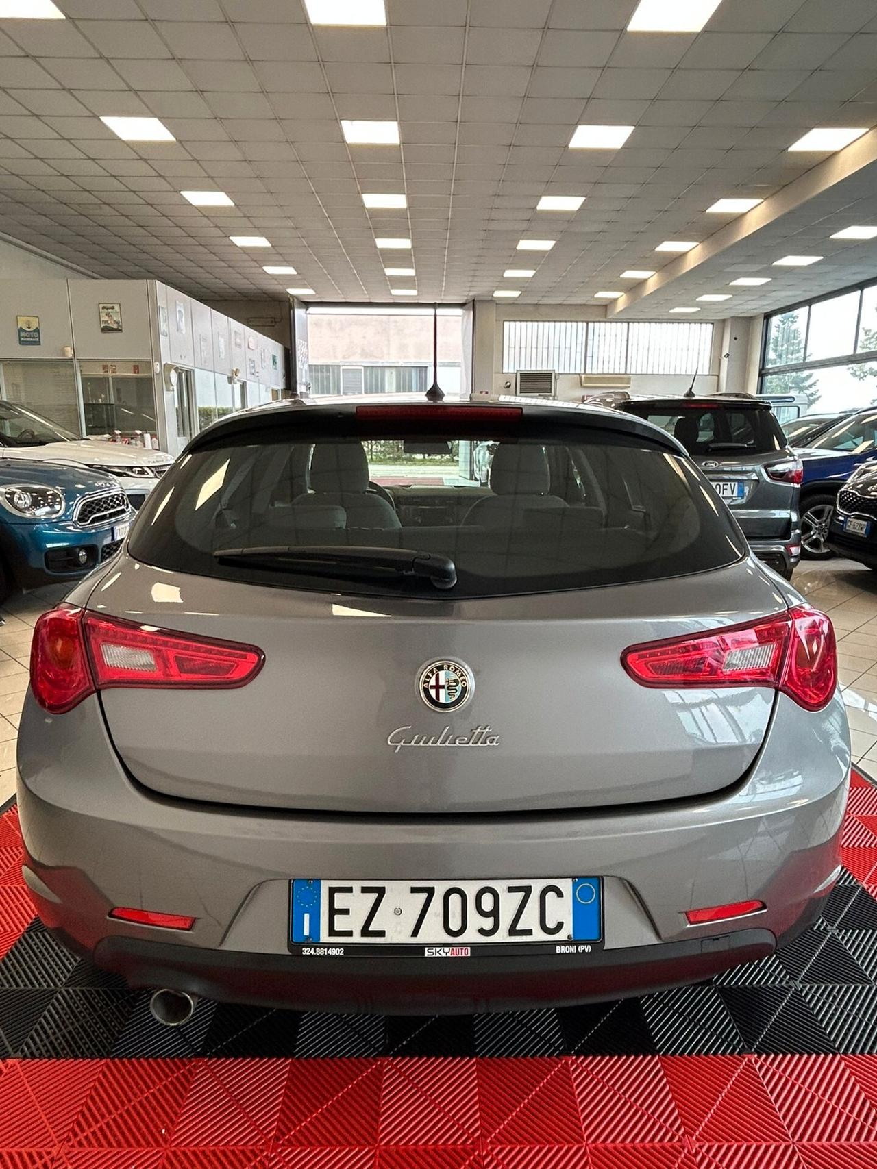 Alfa Romeo Giulietta 1.6 JTDm-2 105 CV Distinctive