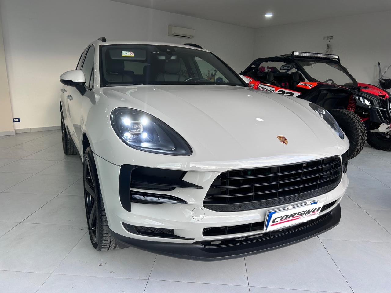 Porsche Macan 2.0 allestimento Full