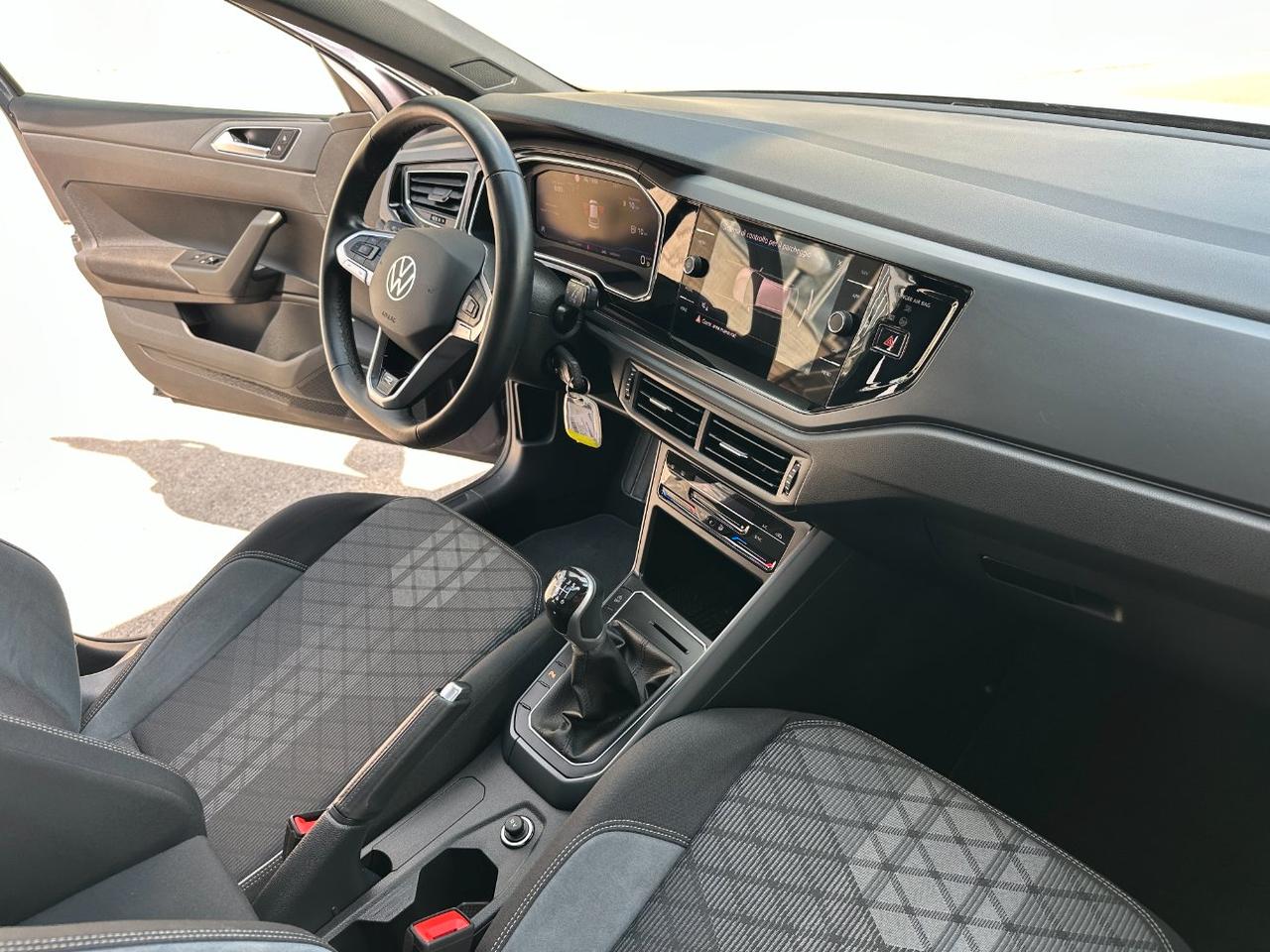 Volkswagen Taigo 1.0 tsi R-Line 115cv