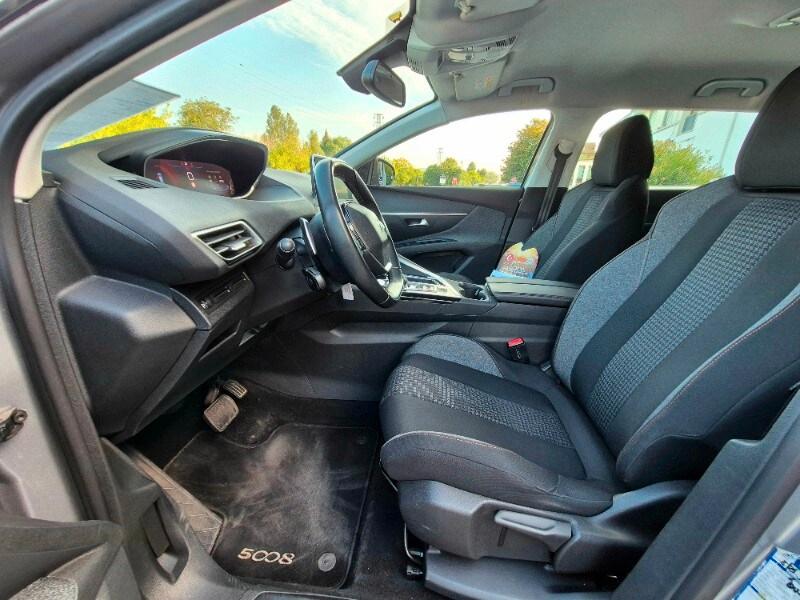 PEUGEOT 5008 2ª serie 5008 BlueHDi 130 S&S EAT...