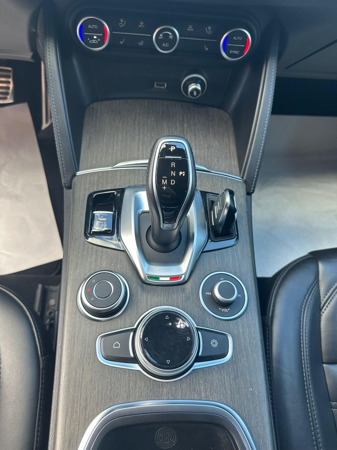 Alfa Romeo Stelvio 2.2 Turbodiesel 210 CV AT8 Q4 Ti