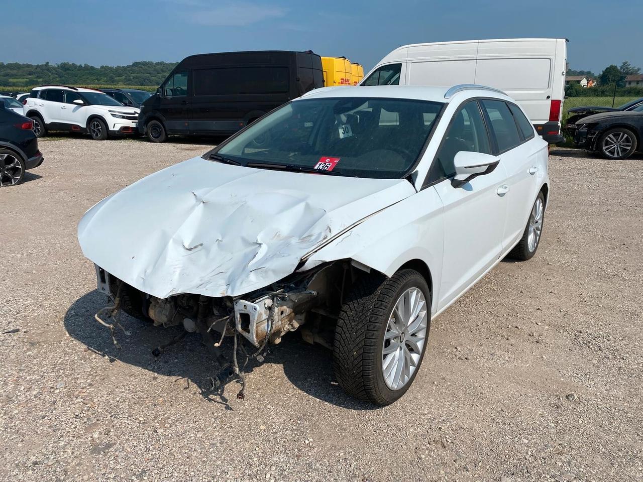 SEAT Leon ST 1.5 tgi 130cv START INCIDENTATA