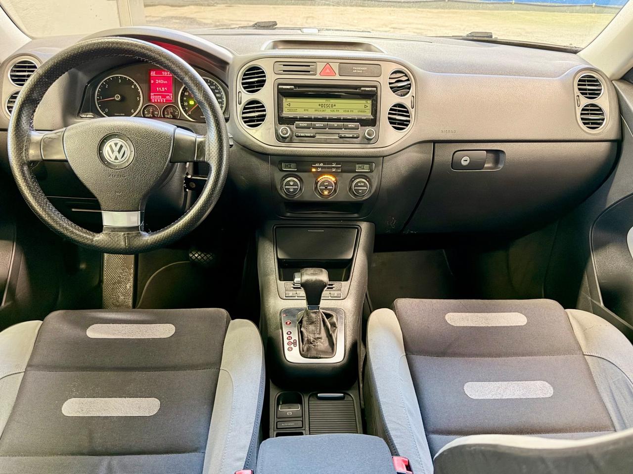 Volkswagen Tiguan 2.0 16V TDI DPF tiptronic Sport & Style (18°)