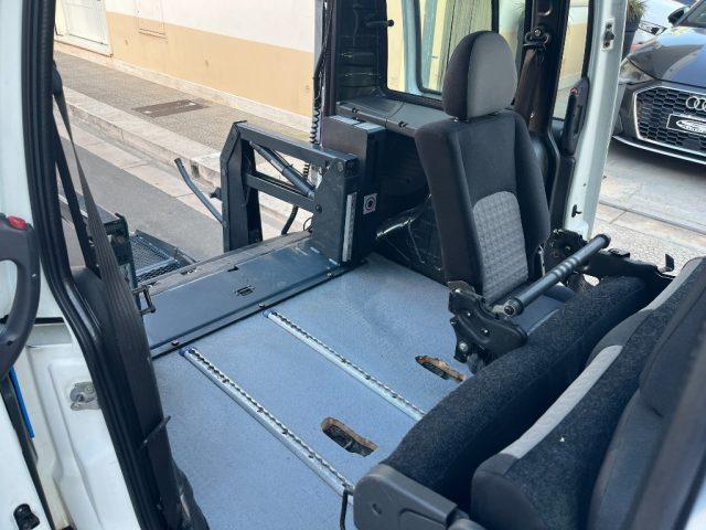 FIAT Doblo 1.3MJT Trasporto Disabili Pedana