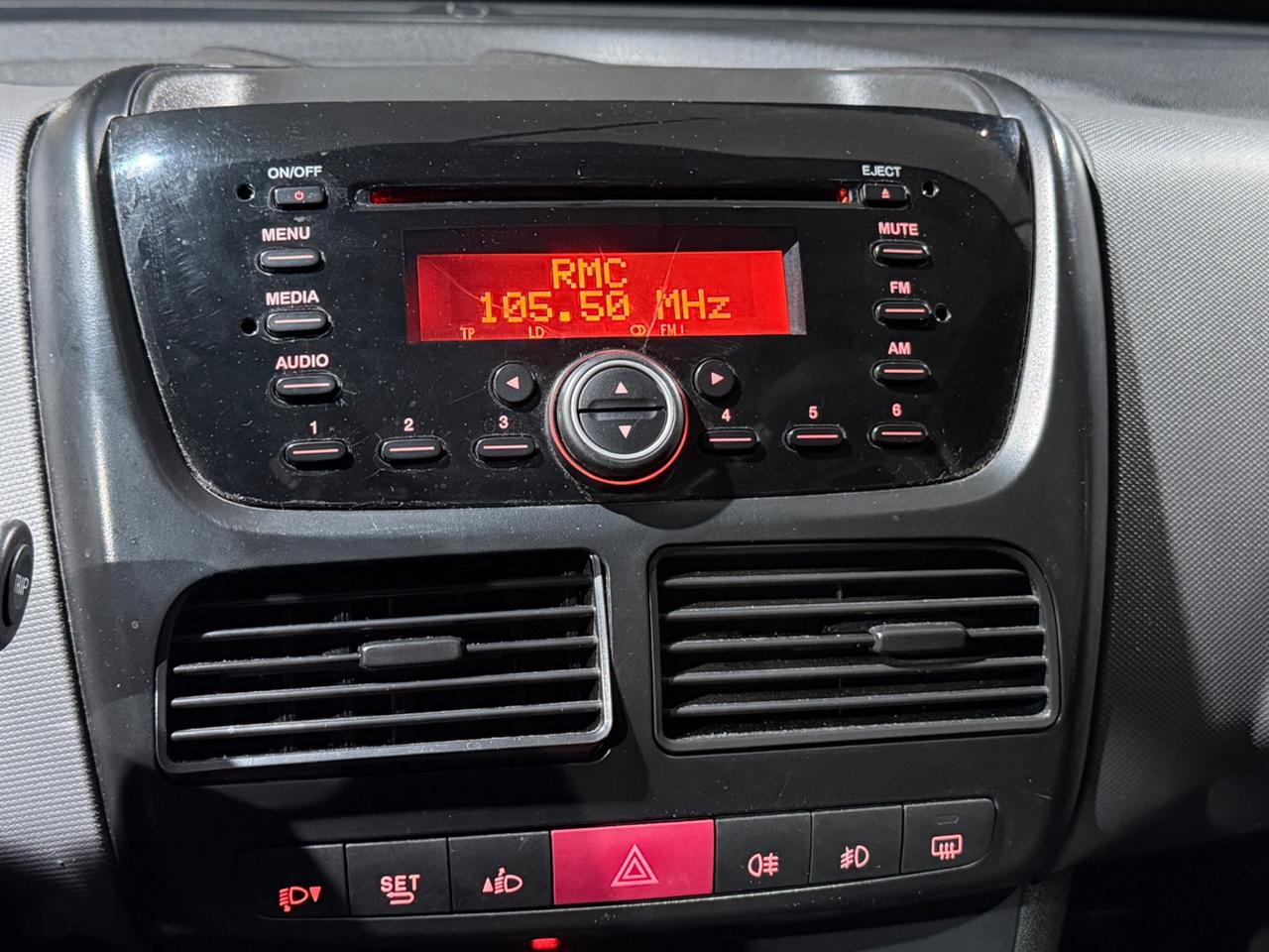 OPEL COMBO 1.6CDTI TETTO ALTO PEDANA OMOLOGATA DISABILI