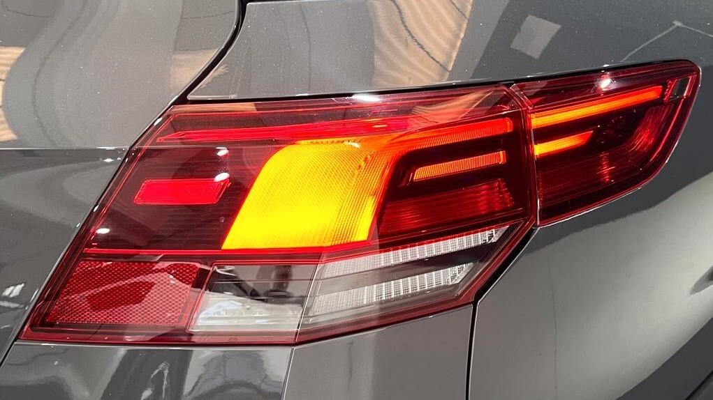 Volkswagen Golf 1.0 eTSI EVO DSG Life