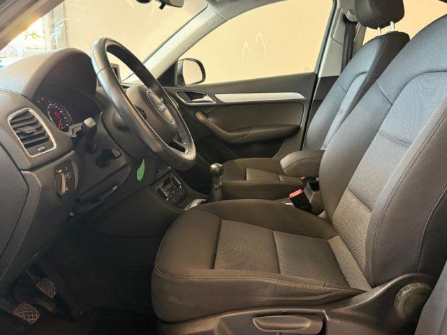 AUDI Q3 2.0 TDI 120 CV Business