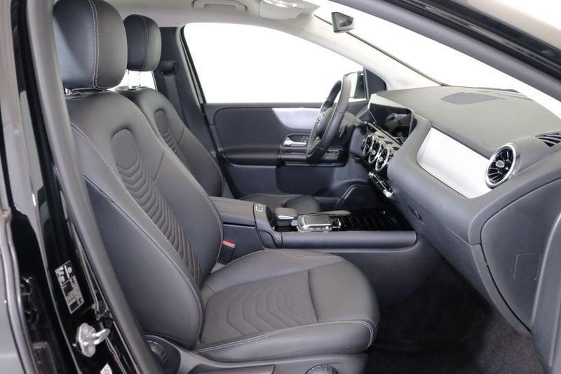 Mercedes-Benz Classe B - W247 2018 Diesel B 180 d Sport auto