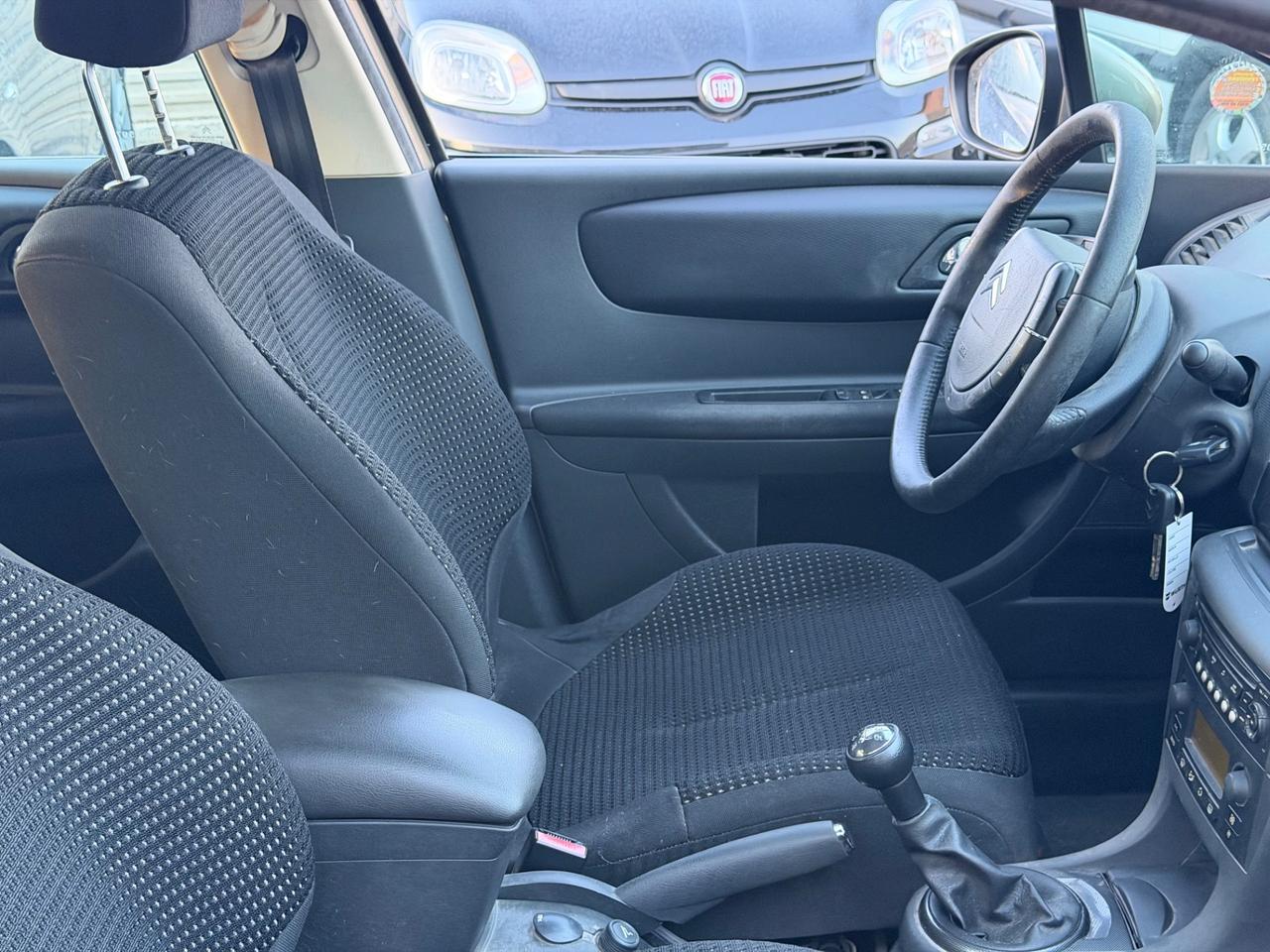 Citroen C4 1.4 VTi 95 Attraction