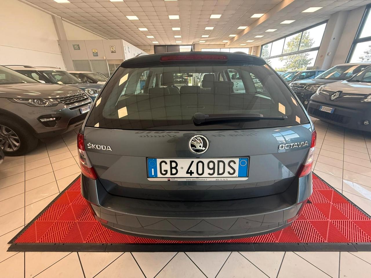 Skoda Octavia 1.6 TDI SCR 115 CV Wagon Executive