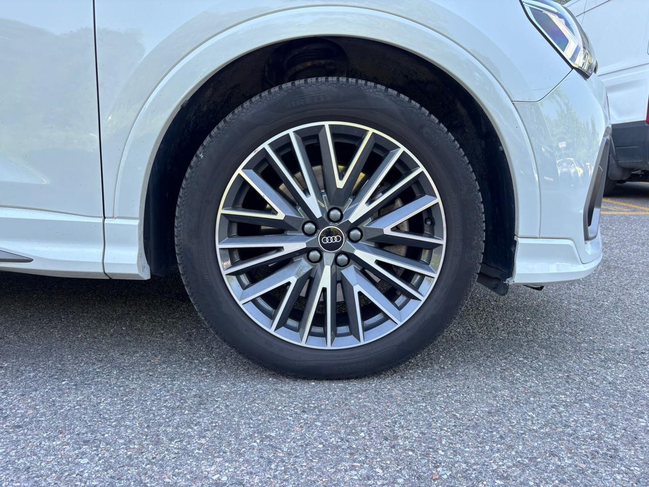 Audi Q3 40 TDI quattro S tronic line edition