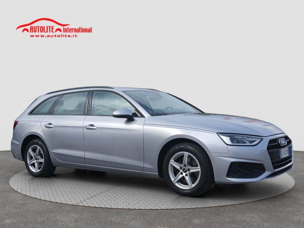 Audi A4 Avant 30 TDI/136 CV S tronic