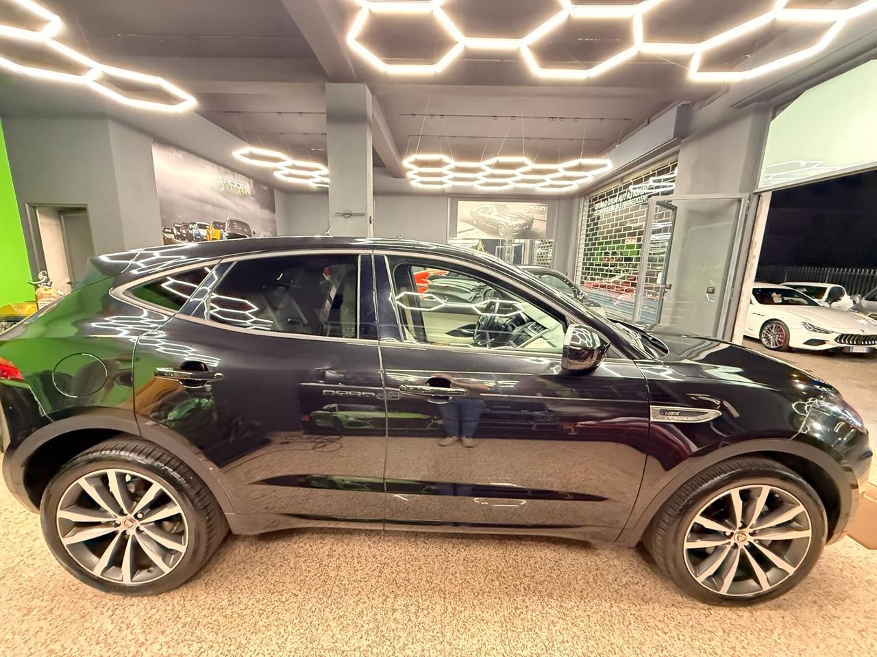 Jaguar E-Pace 2.0D 180 CV AWD aut. R-Dynamic HSE
