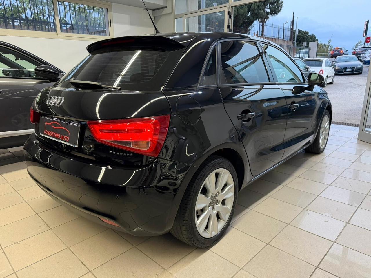 Audi A1 1.6 TDI 90 CV S tronic Sport