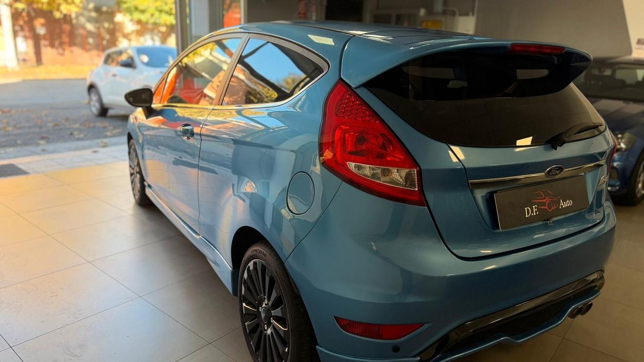 Ford Fiesta 1.4 3 porte Bz.- GPL Titanium