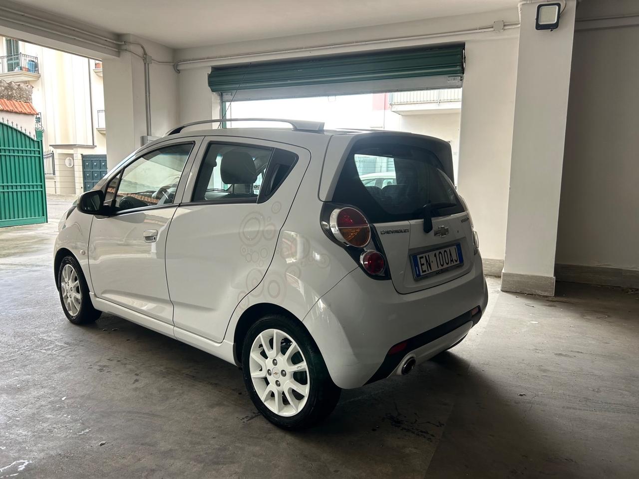 Chevrolet Spark 1.0 GPL Eco Logic Pink Lady Special Edition