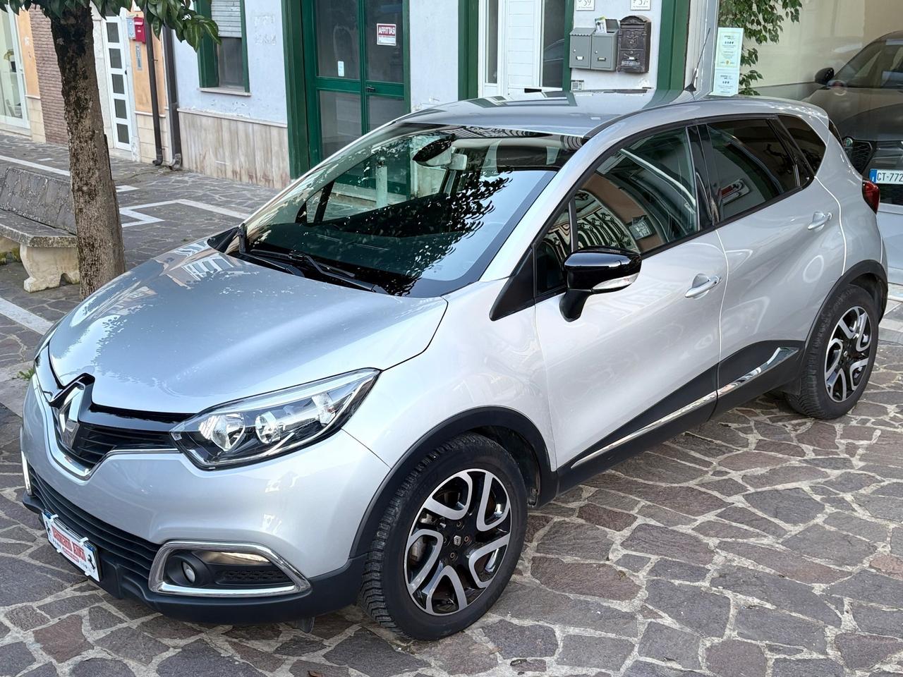 Renault Captur 1.5 dCi 90 CV EDC Energy R-Link LED