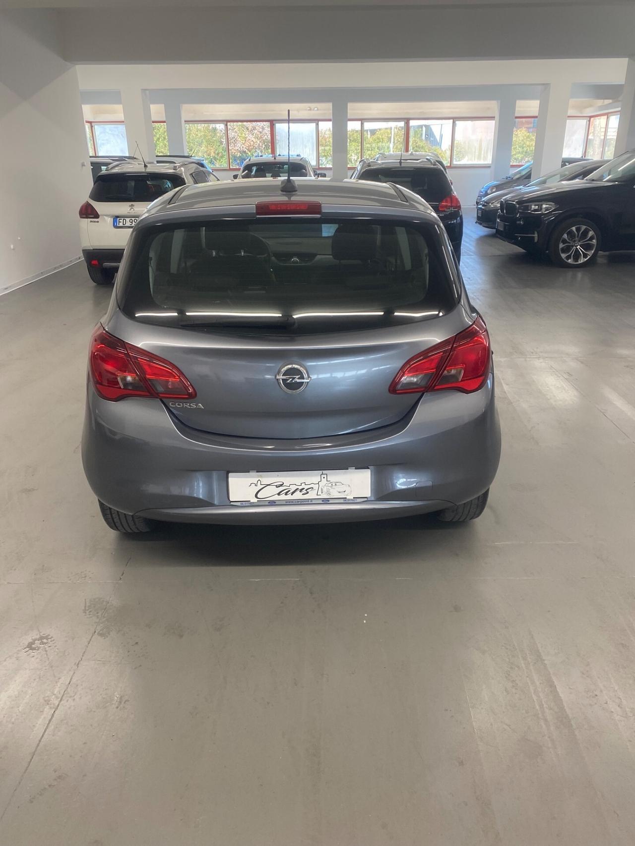 Opel Corsa 1.2 5 porte