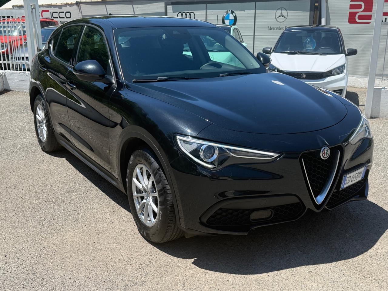 Alfa Romeo Stelvio 2.2 Turbodiesel 160 CV AT8 RWD Super