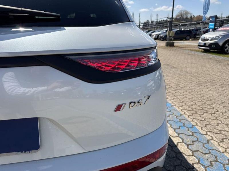 DS DS 7 1.6 E-TENSE PHEV PERFORMANCE LINE 4X