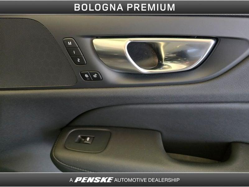 Volvo V60 V60 T6 Plug-in Hybrid AWD automatico Plus Dark
