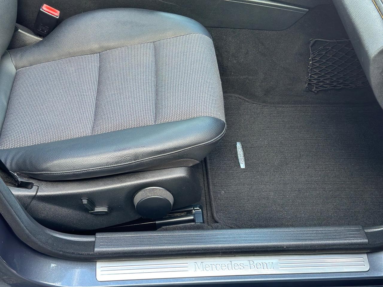 Mercedes Classe C 220 CDI 170CV AVANTGARDE 2009