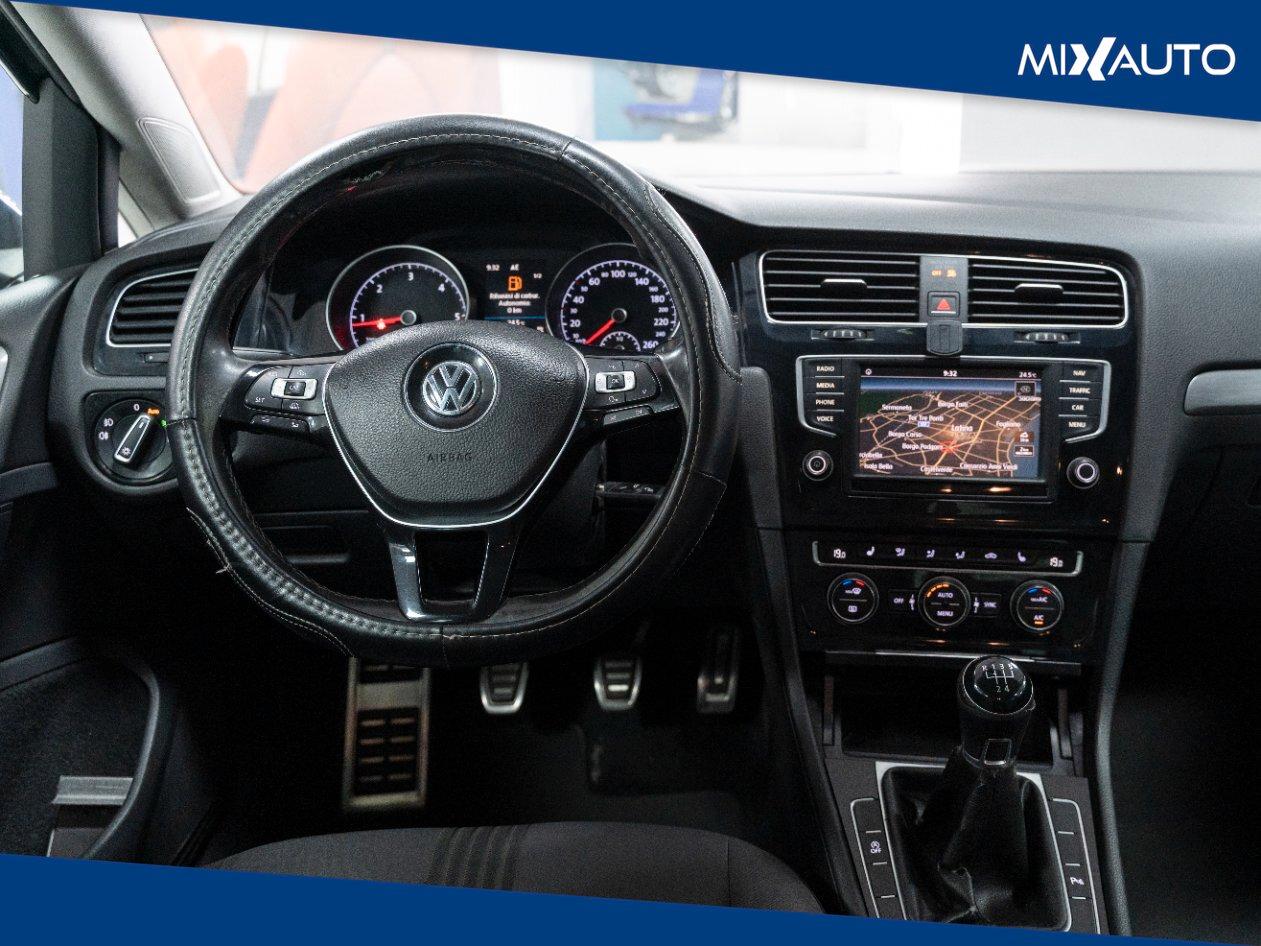 Volkswagen Golf 1.6 BTDI Comfortline 5 Porte 110CV EU6