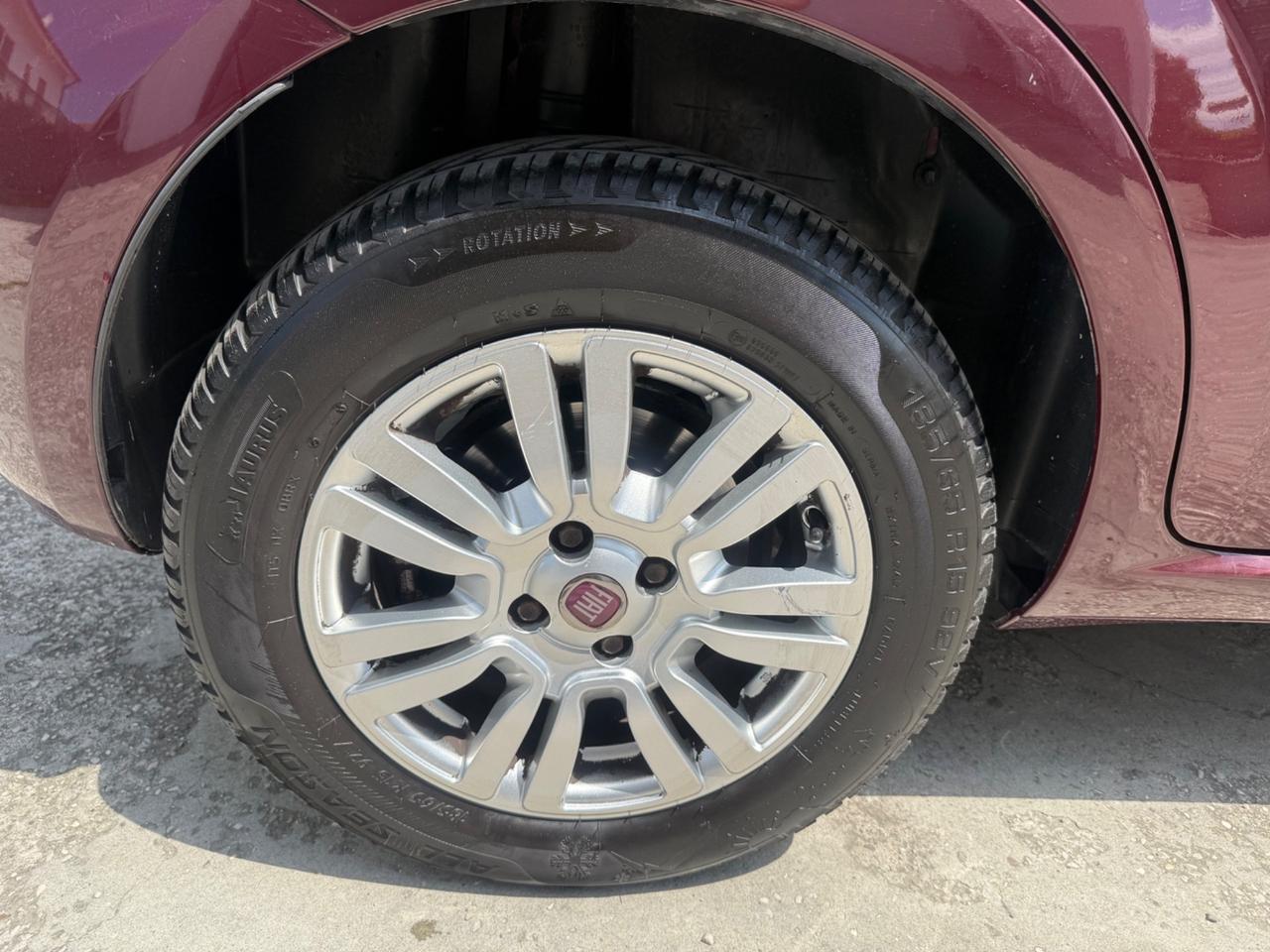 FIAT GRANDE PUNTO EVO 1.4 METANO 2028 11/2012