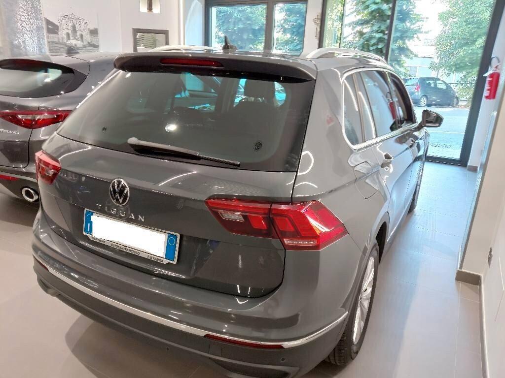 Volkswagen Tiguan 2.0 DSG Life 150cv -2021