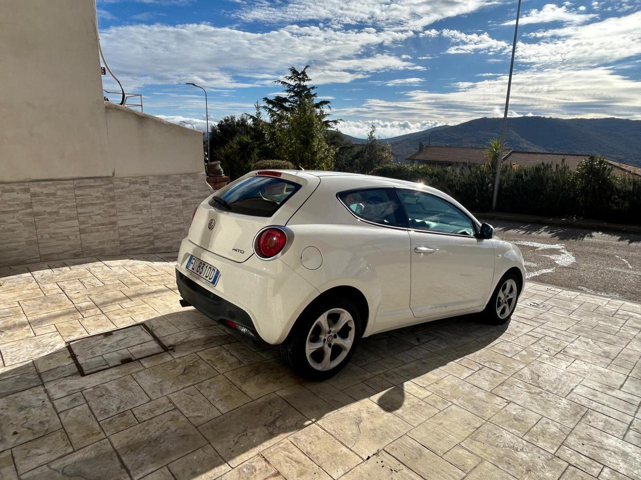 Alfa Romeo MiTo 1.4 SUPER 78 CV NEOPATENTATI